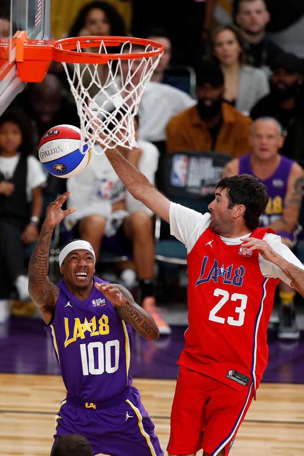  曼联内部会议纪要流出——赛后战术微调；NBA常规赛使命明确；医务组通报恢复